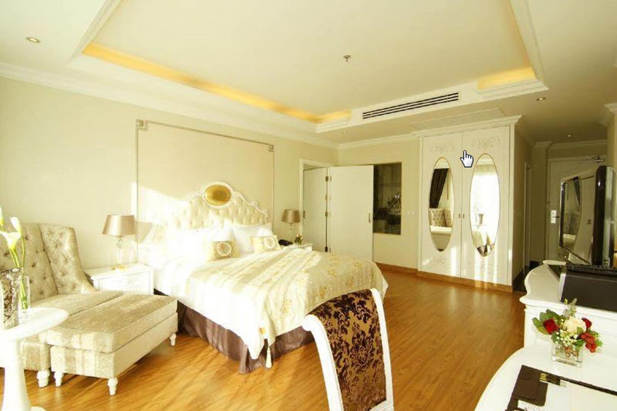 Lk Miracle Suite - Sha Extra Plus Паттайя Экстерьер фото