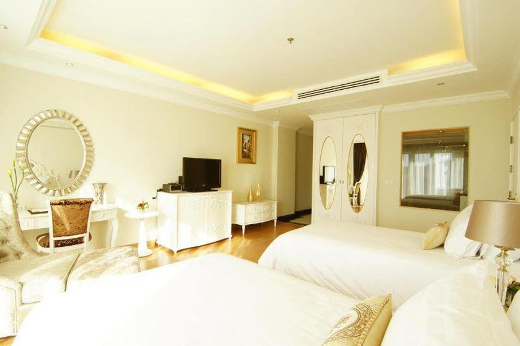 Lk Miracle Suite - Sha Extra Plus Паттайя Экстерьер фото