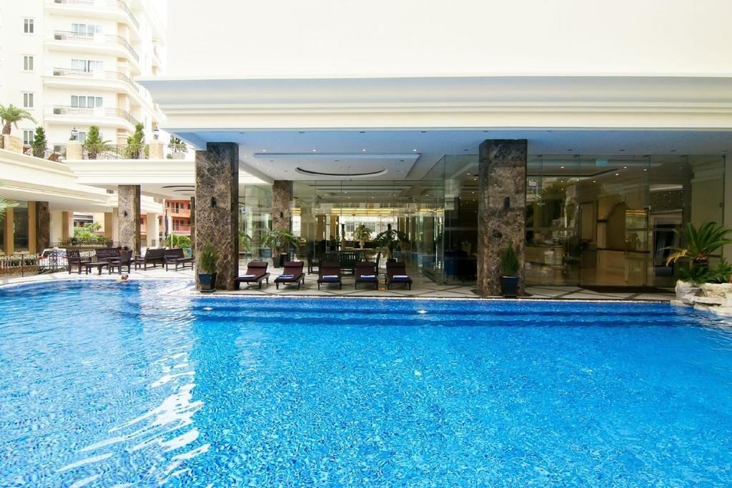 Lk Miracle Suite - Sha Extra Plus Паттайя Экстерьер фото